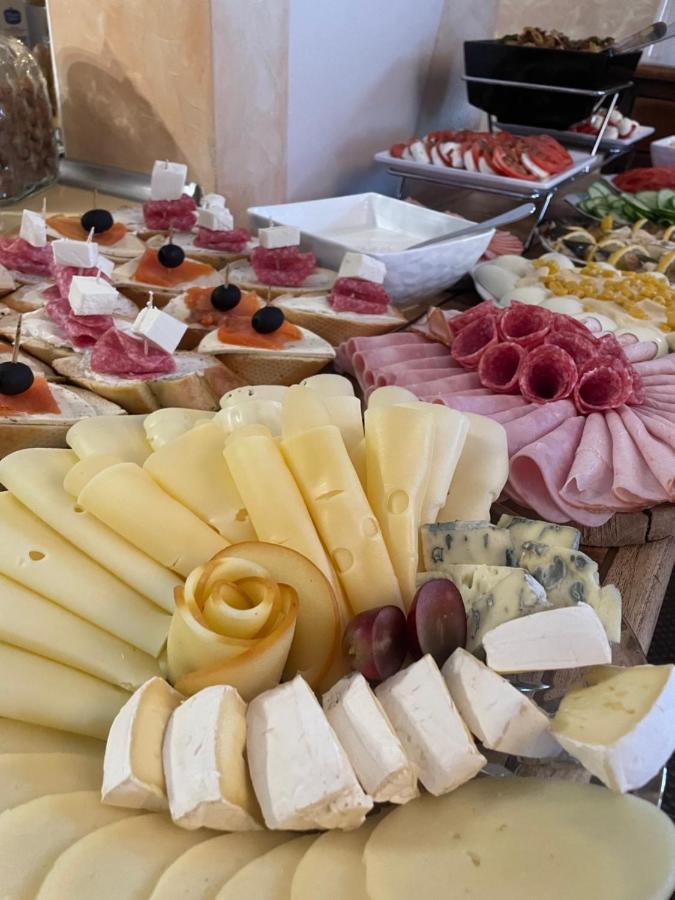 Sarenka Hotell Bialka Tatrzanska Eksteriør bilde